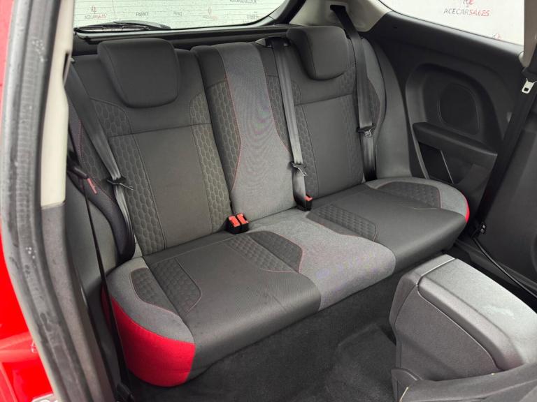 2015 Ford Fiesta 1.0 EcoBoost 140 Zetec S Red 3dr HATCHBACK PETROL Manual