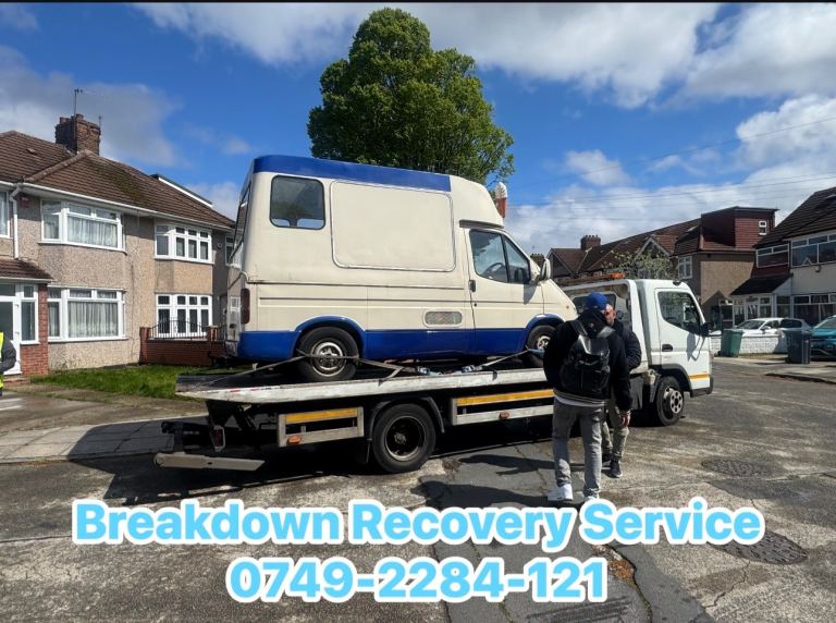 24-7 CAR RECOVERY VAN BREAKDOWN SERVICE VEHICLE TOW TRUCK TRANSPORT JUMP START 📍 Hornchurch, LONDON