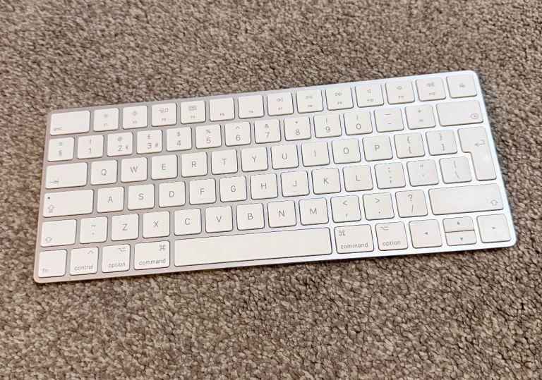Apple Magic 2 A1644 Wireless Keyboard