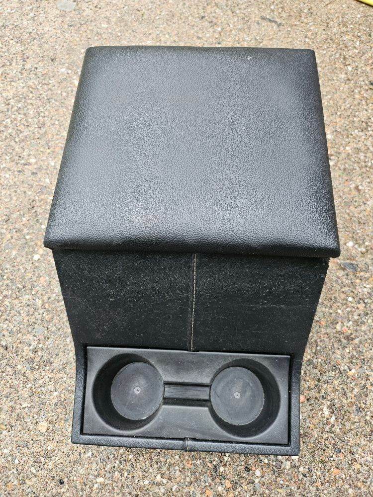 Land Rover Defender Centre Cubby Box