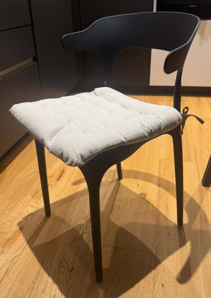 2x Black Modern Dining Chair with Grey Seat Cushion