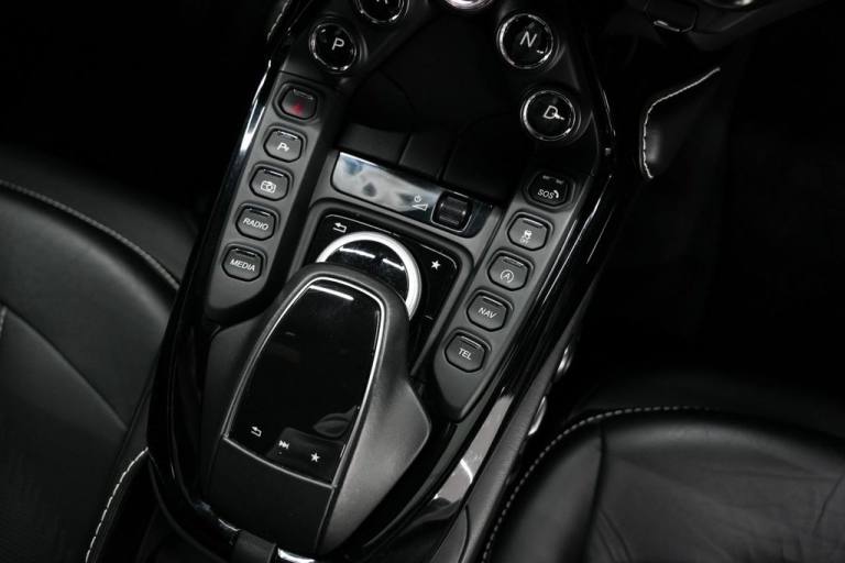 2018 Aston Martin Vantage 4.0 V8 Coupe 2dr Petrol Auto Euro 6 (510 ps) Coupe Petrol Automatic