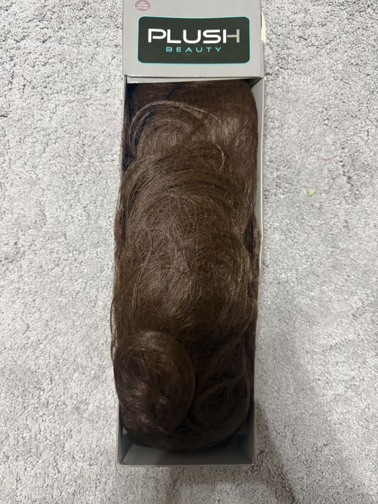 Plush beauty curly hair pony tail