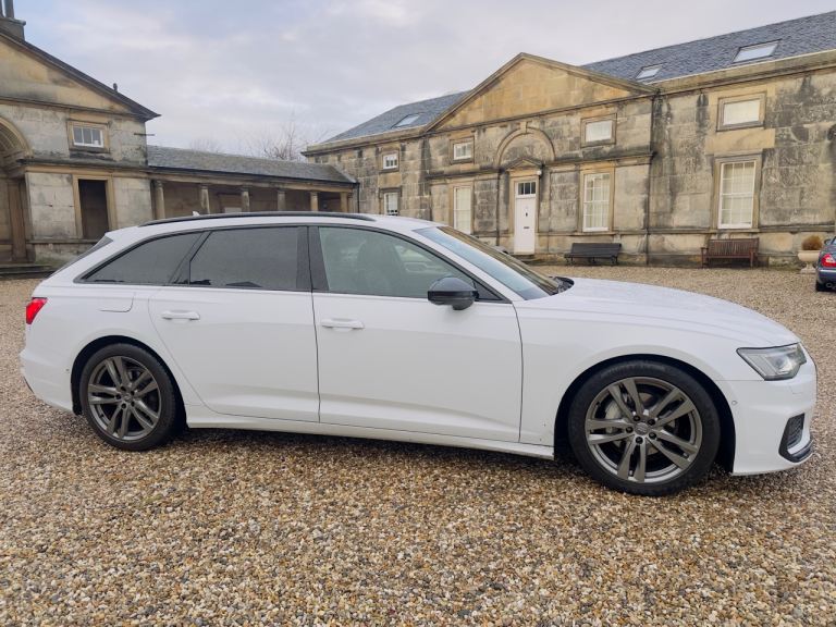 Audi A6 2.0 TDI 40 S TRONIC 2019 AVANT BLACK PACK AND HIGH SPEC MINT EXAMPLE 