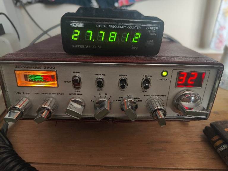 Superstar 3900 CB radio with digital frequency counter