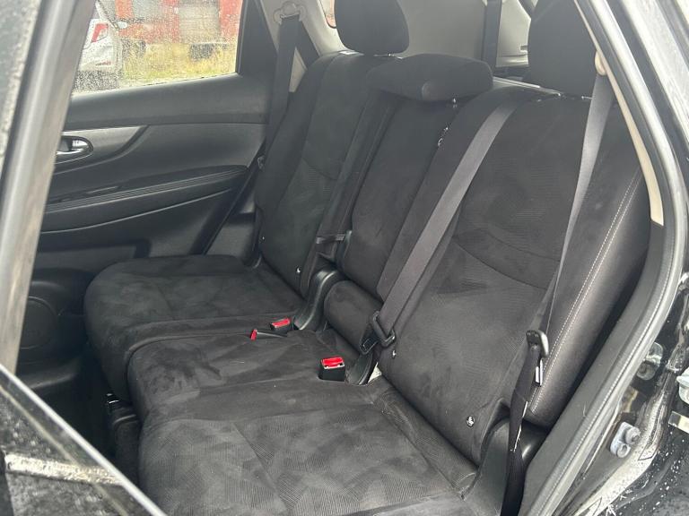 2015 Nissan X-Trail 1.6 dCi n-tec XTRON Euro 5 (s/s) 5dr ESTATE Diesel Automatic