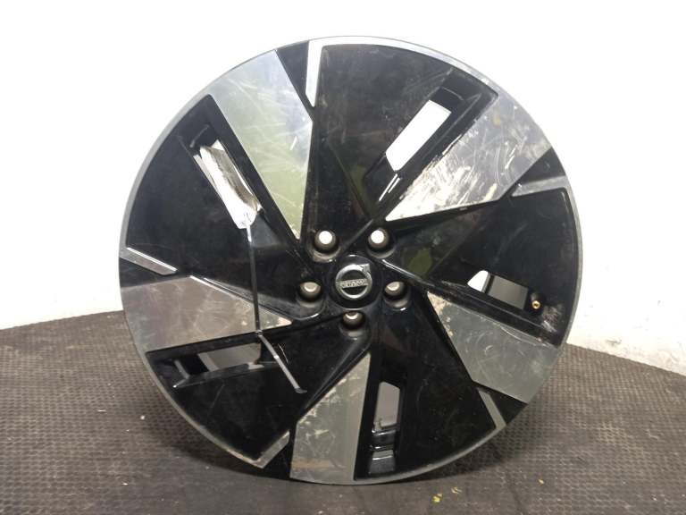 Volvo Xc40 Alloy Wheel 19 Inch 5x108 Et56 8.5j 2018-2026 32294213