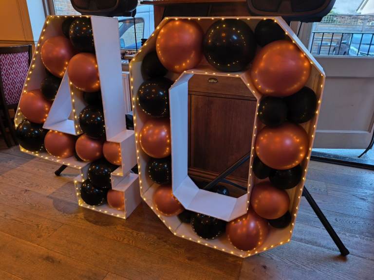 Free standing box number "40" with lights