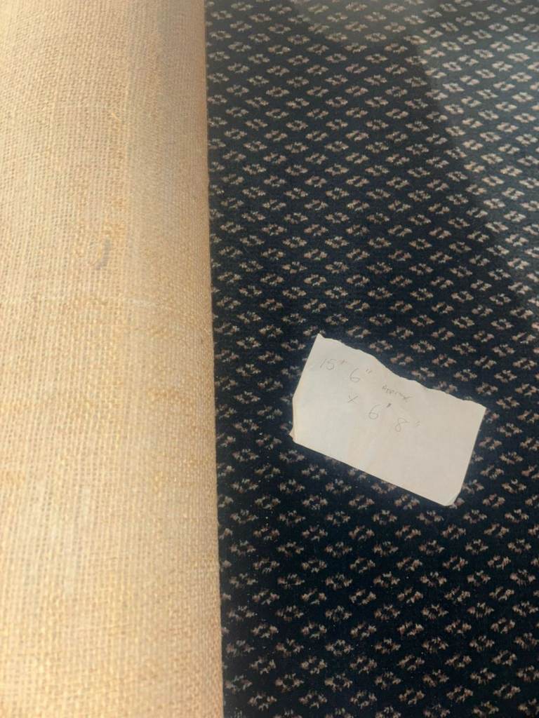 image for Carpet remnant wool/hessian backed 15'6 x 6' 8"