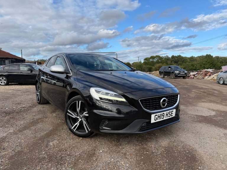 2019 Volvo V40 D2 [122] R DESIGN Edition 5dr HATCHBACK Diesel Manual