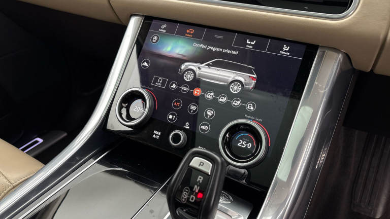 2020 Land Rover Range Rover Sport 3.0 SD V6 Autobiography Dynamic SUV 5dr Diesel Auto 4WD Euro 6 ...