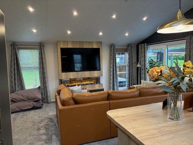 Beverley Damson in York  - Lodge / Caravan 