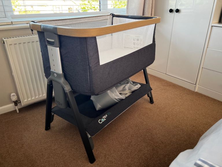 Tutti Bambini CoZee Lite Bedside Crib