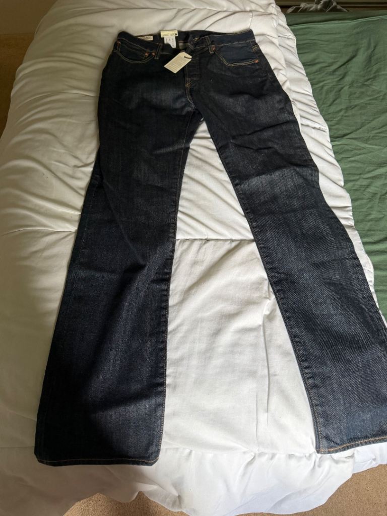 Levi 501 jeans