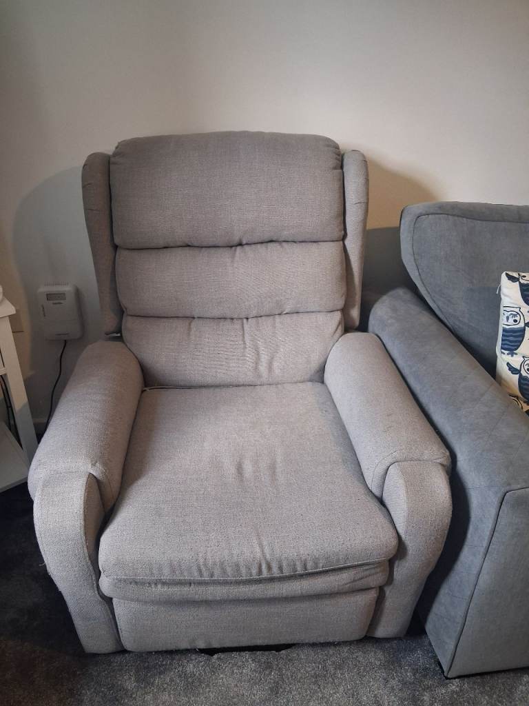 Free Electric Recliner