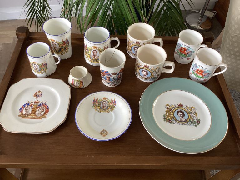 Vintage Royal Commemorative Mugs and Plates - Fair Condition