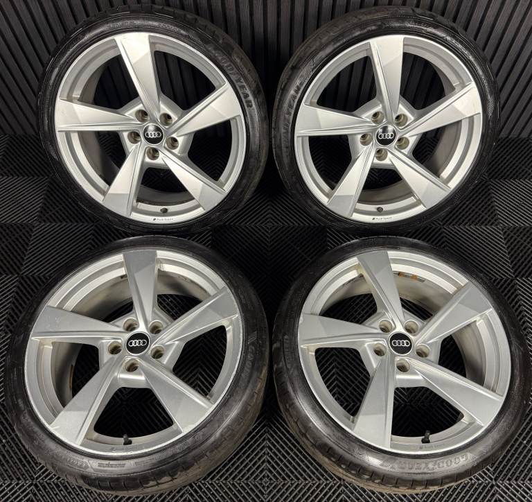 19'' GENUINE AUDI A4 S LINE SILVER B8 B9 ALLOY WHEELS ALLOYS TYRES