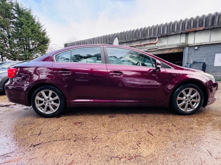 2012 Toyota Avensis 2.0 D-4D T Spirit 4dr SALOON Diesel Manual