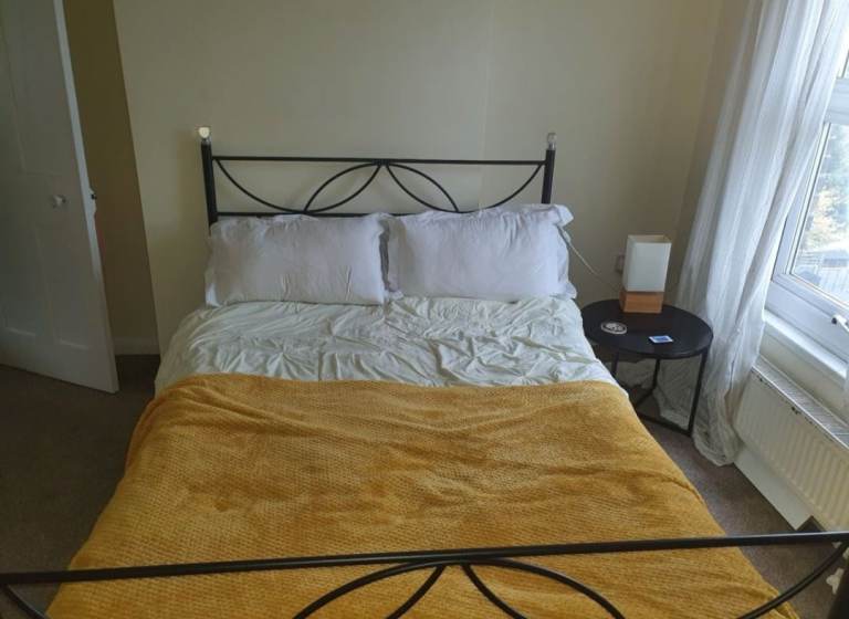 £650 bedroom for a single person.