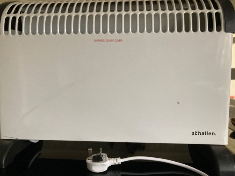 Schallen Electric Radiator Heater – White, Good Condition