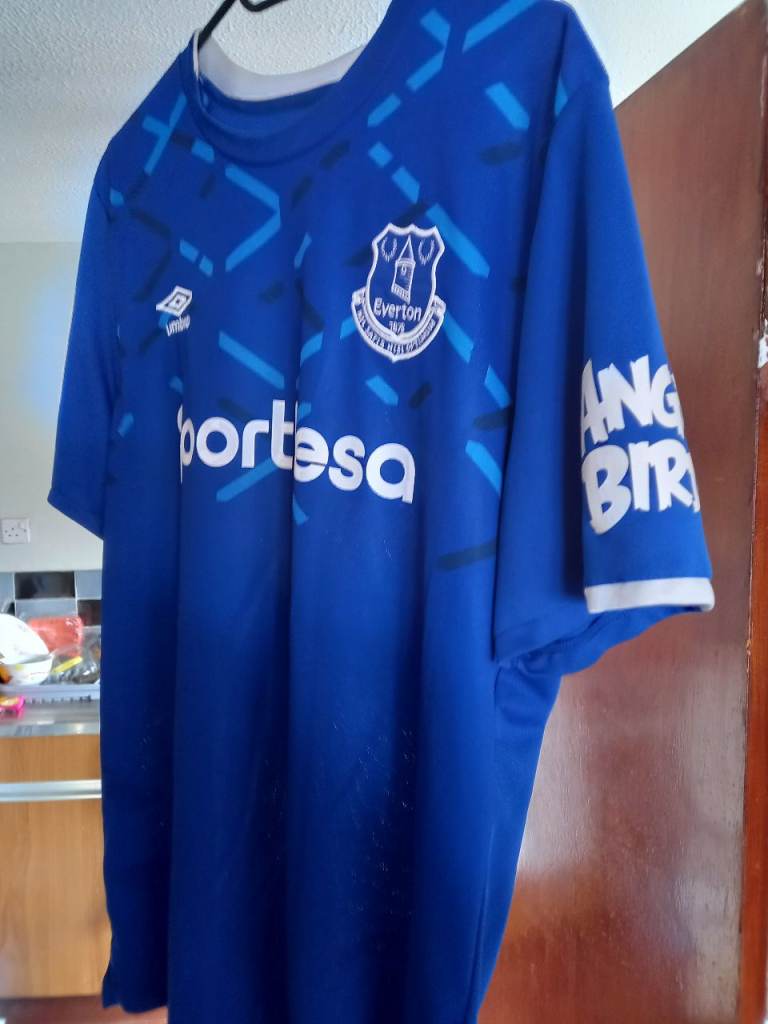 Umbro Everton Football Shirt – Blue, Good Condition
