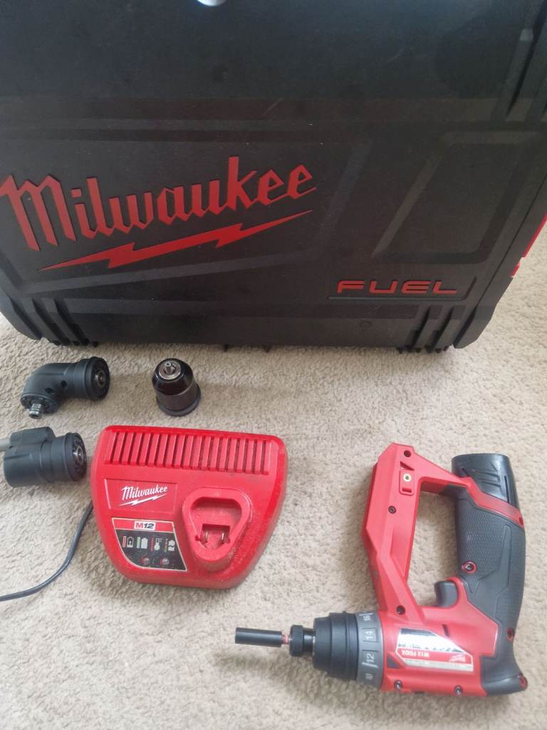 Milwaukee installation drill driver 