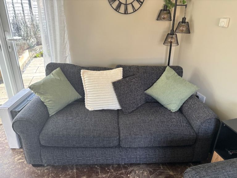 Sofa set (2x 3 Seater & Armchair)
