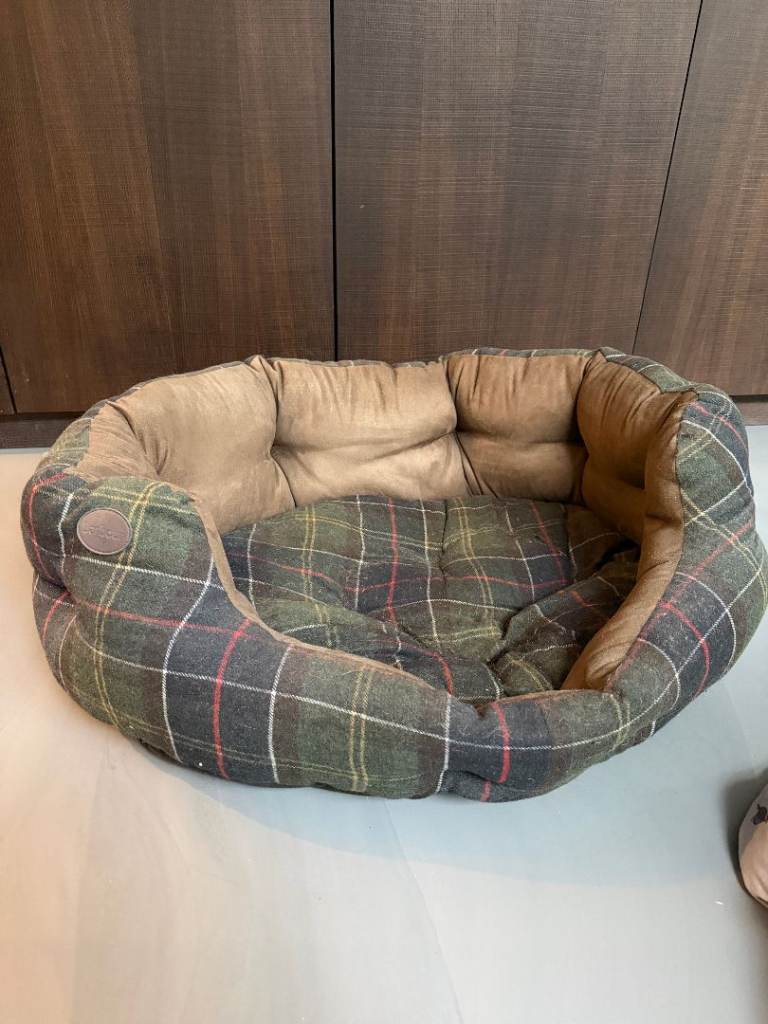 Barbour Luxury Dog Bed Large