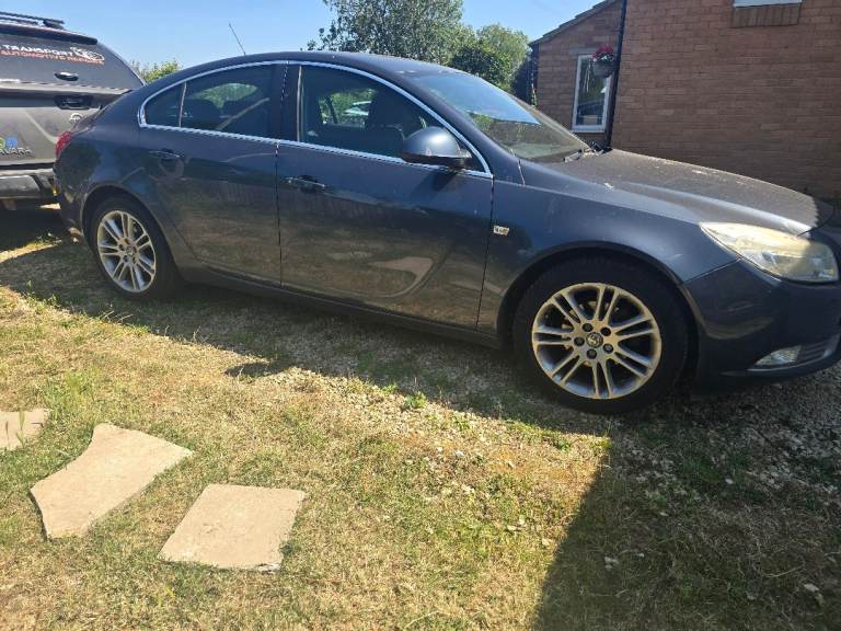 Vauxhall, INSIGNIA, Hatchback, 2011, Manual, 1956 (cc), 5 doors