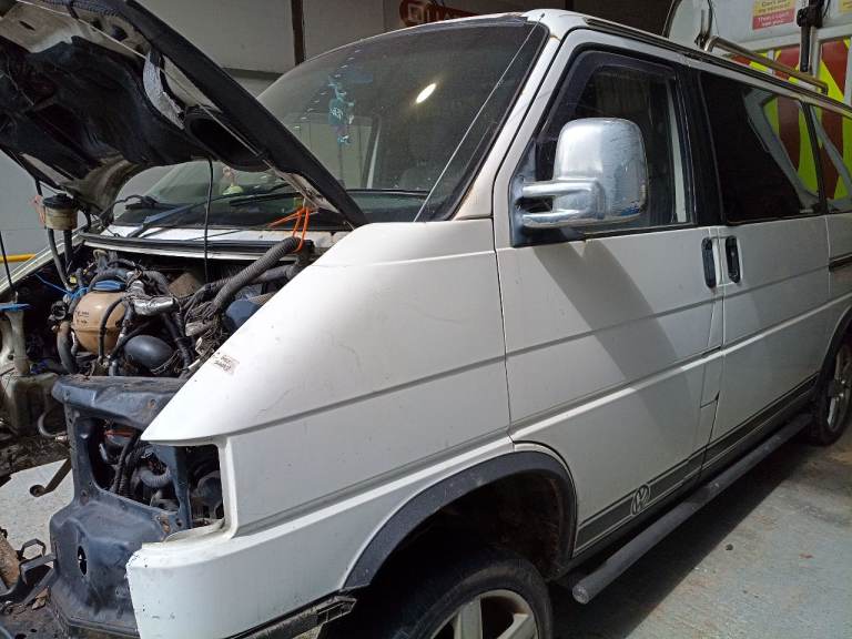 T4 Volkswagen, TRANSPORTER TDI SWB, 2001, 0 (cc)