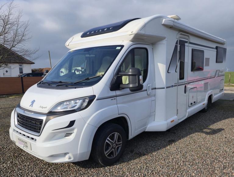 Bailey Autograph 79-4T 4 Berth Fixed Twin Beds 2017 Motorhome For Sale 