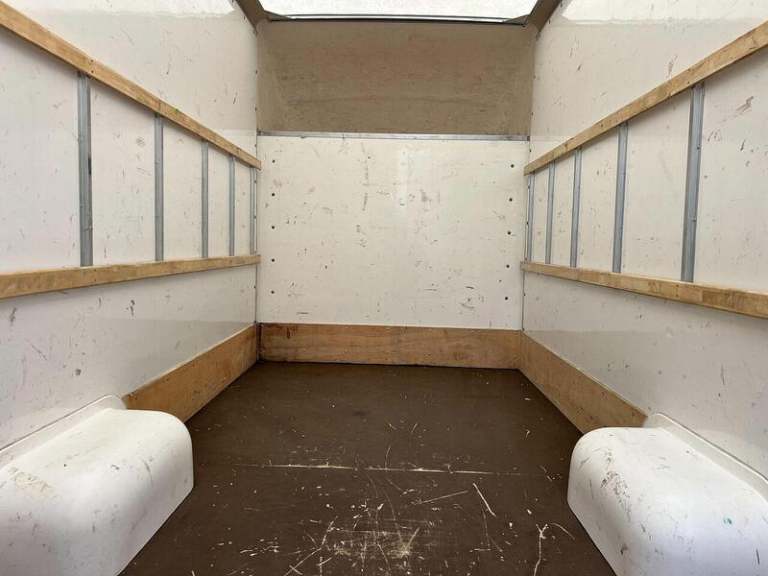 2022 Peugeot Boxer 2.2 BlueHDi 335 S Platform Cab L3 EU6 Luton DIESEL Manual