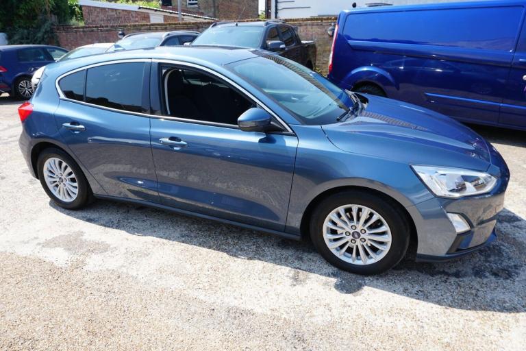 2018 Ford Focus 1.0T EcoBoost Titanium Auto Euro 6 (s/s) 5dr HATCHBACK Petrol Automatic
