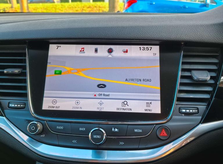 2017 Vauxhall Astra 1.4 Astra Elite Nav T 5dr - Full Service History - High Spec! Hatchback Petro...