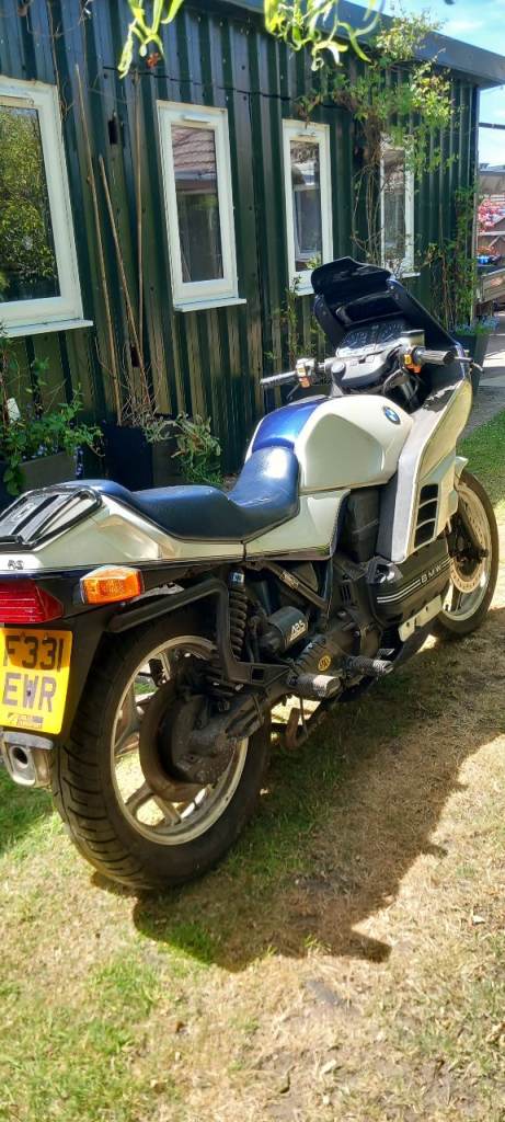 BMW K100 motorbike