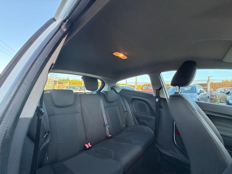 2014 Ford Fiesta 1.25 82 Zetec 3dr HATCHBACK PETROL Manual