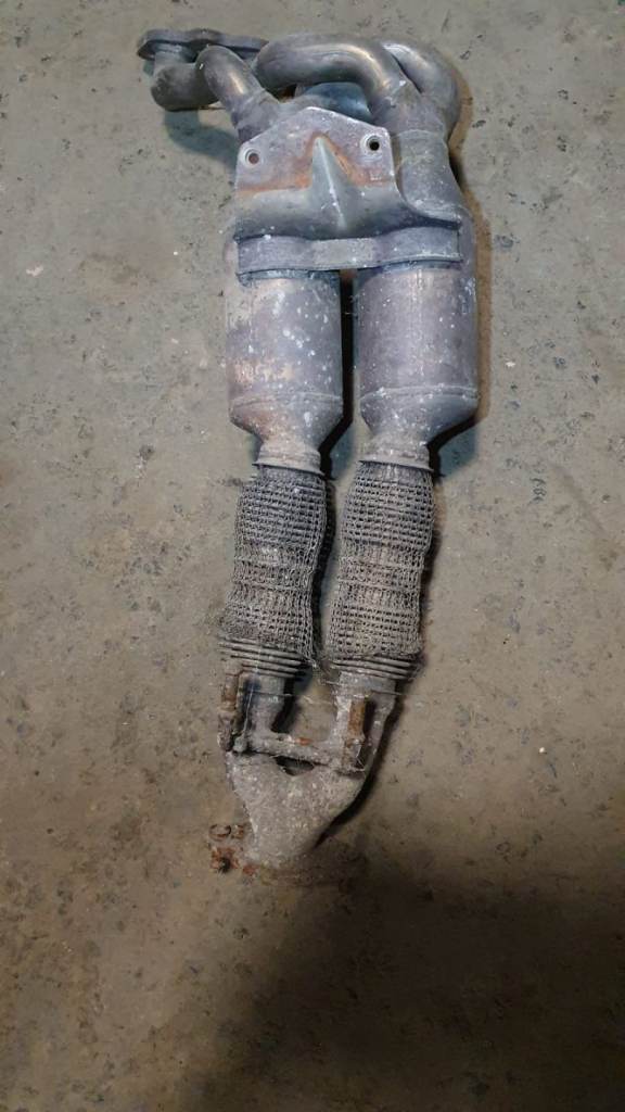 Ford focus 1.6 catalytic converter 