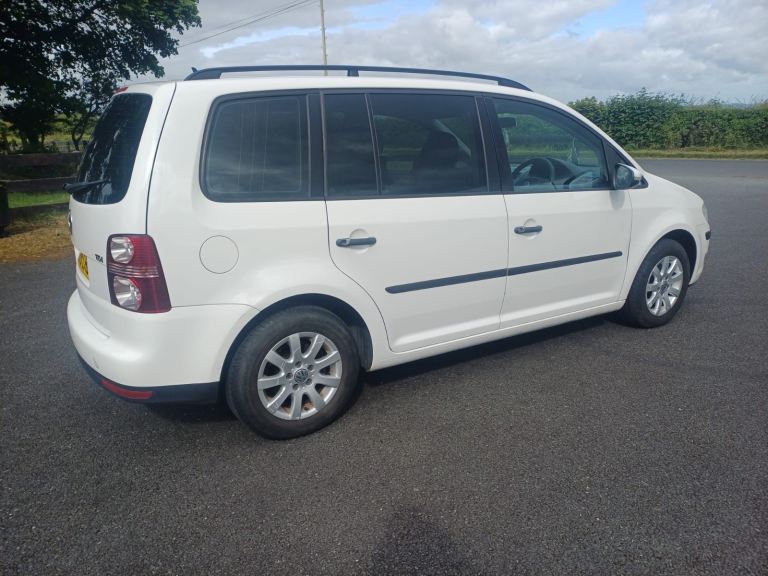 Volkswagen, TOURAN, MPV, 2010, Manual, 1896 (cc), 5 doors