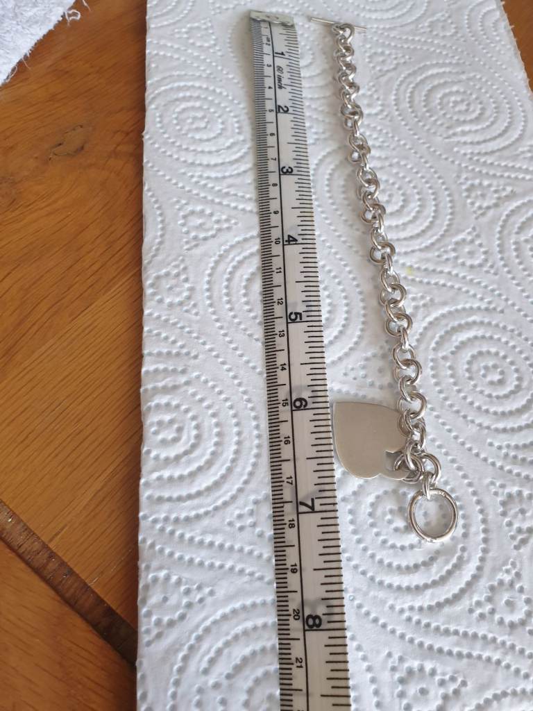 Womens silver braclet