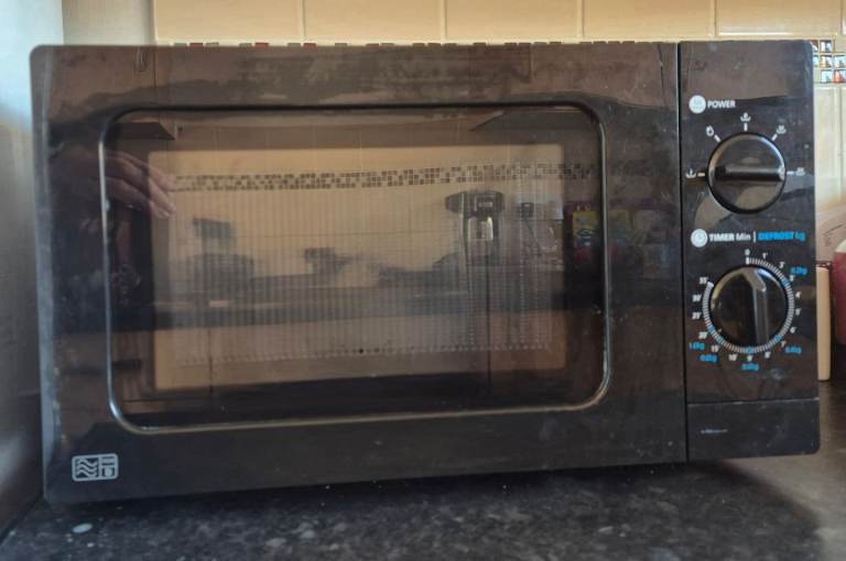 Microwave Oven