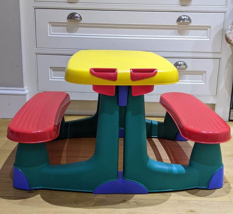 Kids' Multi-coloured Plastic Picnic Table and Benches – Good Condition