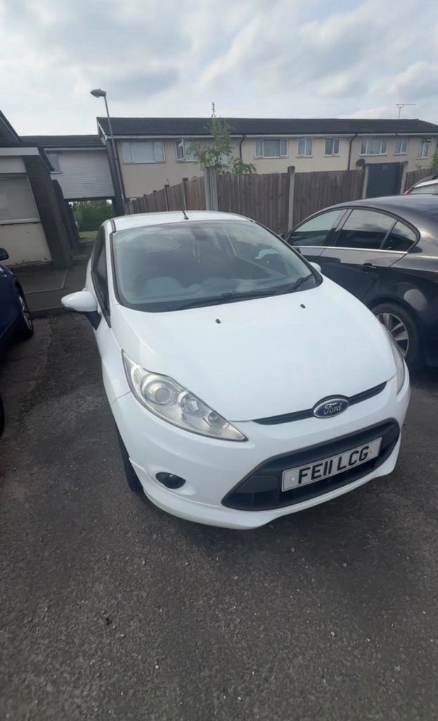 Ford, FIESTA, Hatchback, 2011, Manual, 1560 (cc), 3 doors
