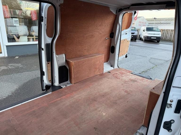  Vauxhall Vivaro Turbo D 2900 Sportive Panel Van Diesel Manual