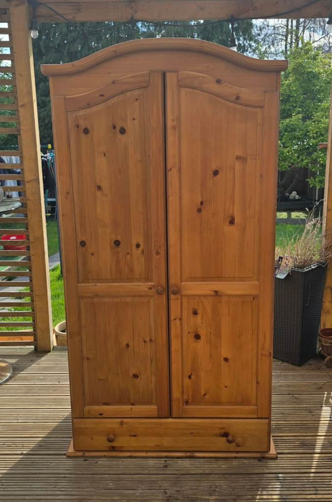 Wooden Pine Wardrobe with drawer