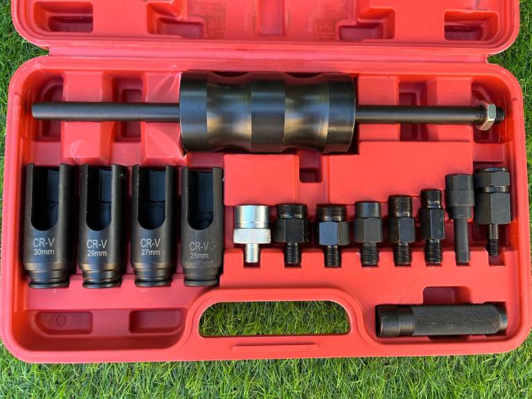 Diesel Injector Extractor Puller & Common Rail Adaptor Slide Hammer Removal Kit