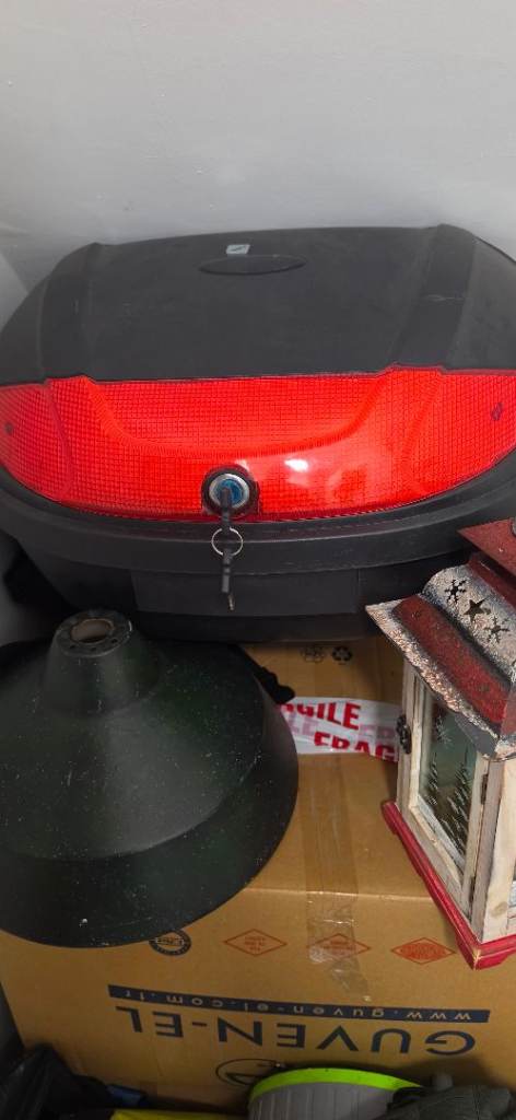 Large back box for motorbike 