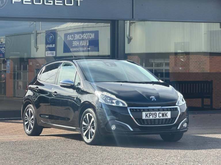 Peugeot 208 Tech Edition 1.2 PureTech [82] 5dr Petrol