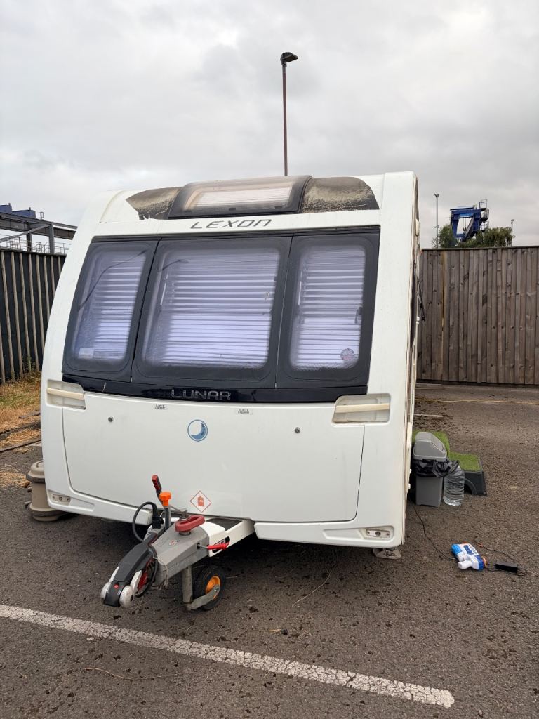 Lunar lexon 570 4 berth inc all extras to just GO! 