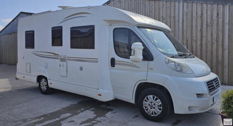 CI Carioca 694 motorhome 2011 6.9m 3500kgs 4 berth/belts 57k french bed