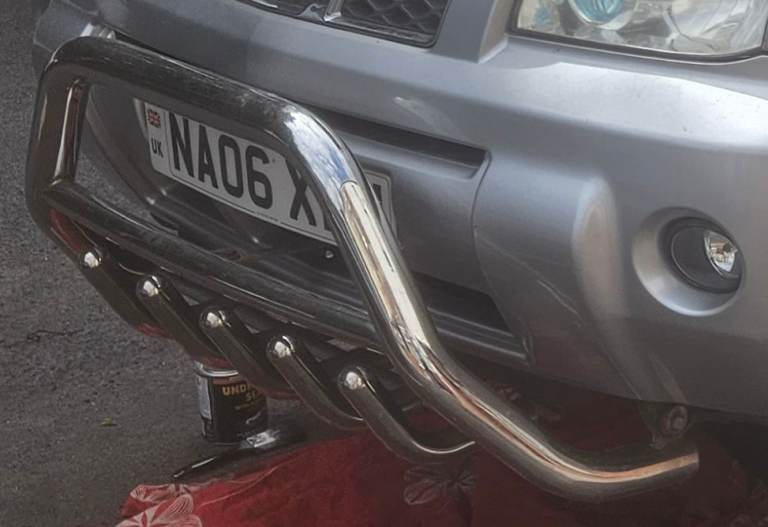 Front bull bar